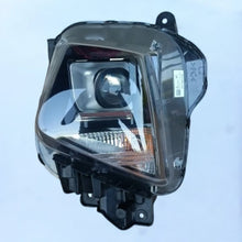 Laden Sie das Bild in den Galerie-Viewer, Frontscheinwerfer Hyundai Tucson 92101-N7000 LED Links Scheinwerfer Headlight