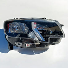 Laden Sie das Bild in den Galerie-Viewer, Frontscheinwerfer Peugeot Rifter 90146195 Rechts Scheinwerfer Headlight