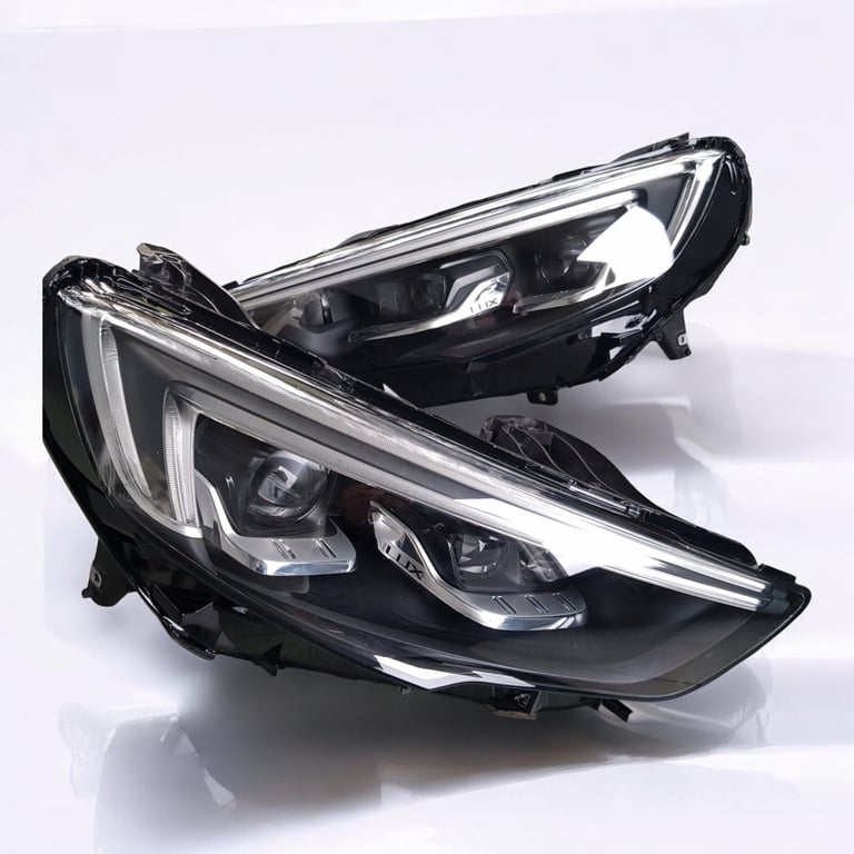 Frontscheinwerfer Opel Insignia B LED Ein Stück (Rechts oder Links) Headlight