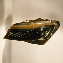 Load image into Gallery viewer, Frontscheinwerfer Skoda Superb III 3V1941015B Xenon Links Scheinwerfer Headlight