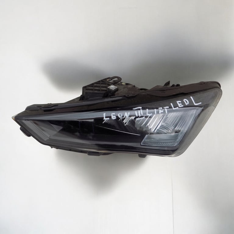Frontscheinwerfer Seat Leon 5FB941005D Full LED Links Scheinwerfer Headlight SCH5944260019ad