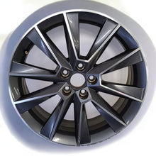 Laden Sie das Bild in den Galerie-Viewer, 1x Alufelge 17 Zoll 7.0&quot; 5x100 46ET 5JJ601025 Skoda Rapid Rim Wheel