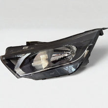 Load image into Gallery viewer, Frontscheinwerfer Hyundai I20 92101-Q0000- Links Scheinwerfer Headlight