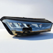 Laden Sie das Bild in den Galerie-Viewer, Frontscheinwerfer Skoda Enyaq IV 5LB941016 LED Rechts Scheinwerfer Headlight
