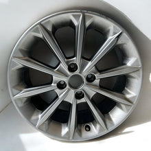 Laden Sie das Bild in den Galerie-Viewer, 1x Alufelge 17 Zoll 7.0&quot; 4x108 H1BC-1007-C1 Ford Fiesta Rim Wheel