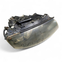 Load image into Gallery viewer, Frontscheinwerfer Audi A3 1301016093 Rechts Scheinwerfer Headlight SCH6788048763ty