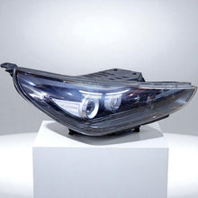Load image into Gallery viewer, Frontscheinwerfer Hyundai I30 Pde 92102-G4120 Full LED Rechts Headlight SCH5734106936rn