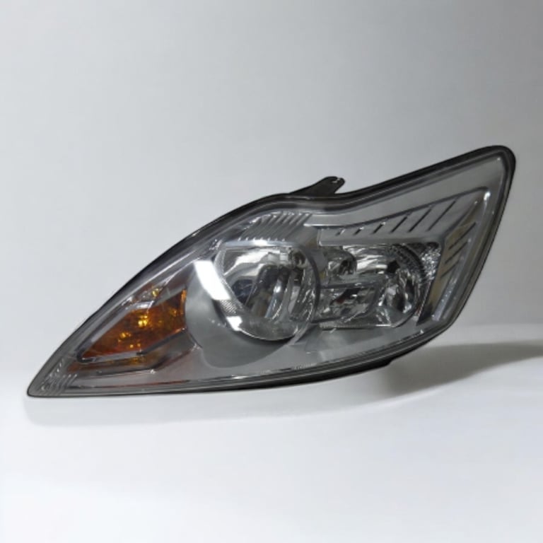 Frontscheinwerfer Ford Focus 8M51-13W030-AF Links Scheinwerfer Headlight