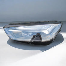 Laden Sie das Bild in den Galerie-Viewer, Frontscheinwerfer Audi Q5 80A941033F Links Scheinwerfer Headlight