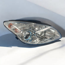 Load image into Gallery viewer, Frontscheinwerfer Hyundai I30 Rechts Scheinwerfer Headlight SCH2017496020zk