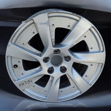 Laden Sie das Bild in den Galerie-Viewer, 1x Alufelge 17 Zoll 8.0&quot; 5x108 55ET Glanz Silber 31381813 Volvo S60 V70