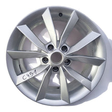 Load image into Gallery viewer, 1x Alufelge 17 Zoll 7.0&quot; 5x112 45ET Glanz Silber 5L0601025 Skoda Yeti Rim Wheel