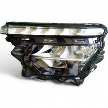 Laden Sie das Bild in den Galerie-Viewer, Frontscheinwerfer Skoda Kamiq 655941015B Full LED Ein Stück (Rechts oder Links) SCH7359285461td