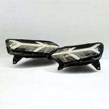 Load image into Gallery viewer, Frontscheinwerfer Dacia Sandero 260107978R 260601750R Rechts oder Links SCH7688937145jd