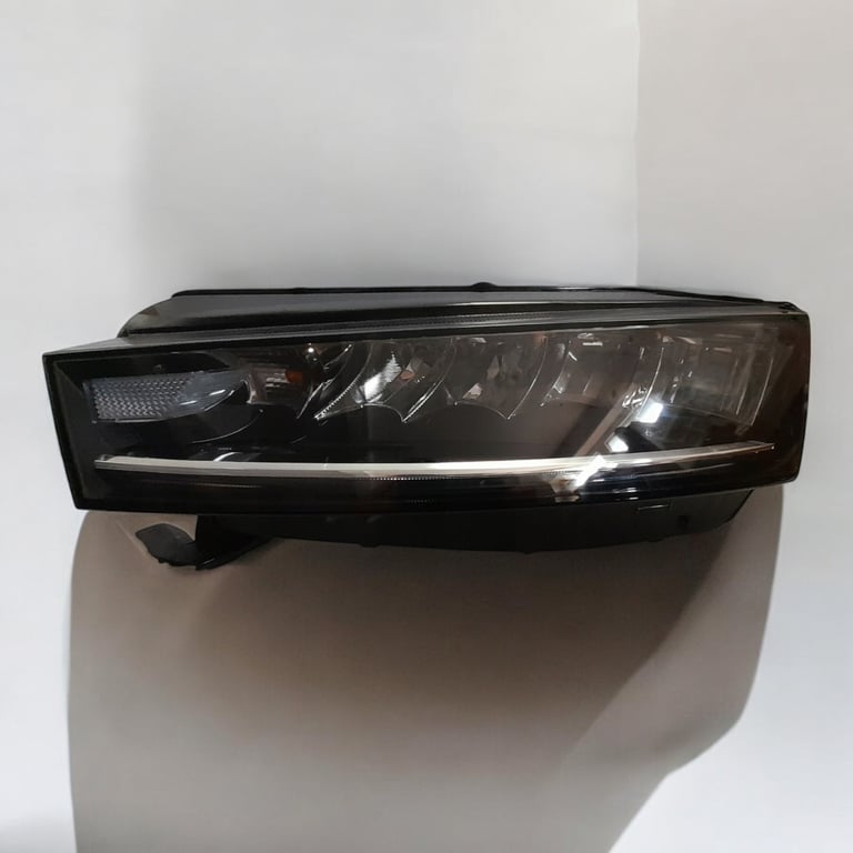 Frontscheinwerfer Skoda Octavia 5E4941015 Full LED Links Scheinwerfer Headlight SCH5661402583ua