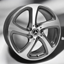 Laden Sie das Bild in den Galerie-Viewer, 4x Alufelge 18 Zoll 8.0&quot; 5x112 43ET A2134013200 Mercedes-Benz W213 Rim Wheel