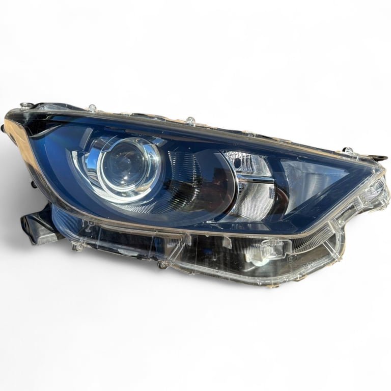 Frontscheinwerfer Toyota Yaris Rechts Scheinwerfer Headlight