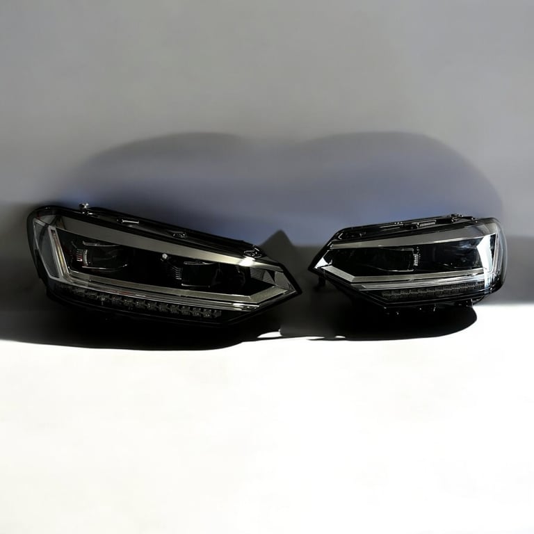 Frontscheinwerfer VW Touran 5TC941081D 5TC941082D Ein Stück (Rechts oder Links)