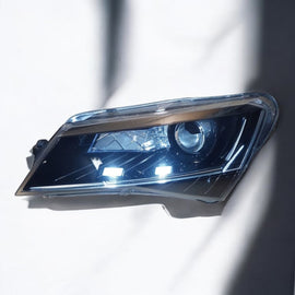 Frontscheinwerfer Skoda Superb III Xenon Links Scheinwerfer Headlight