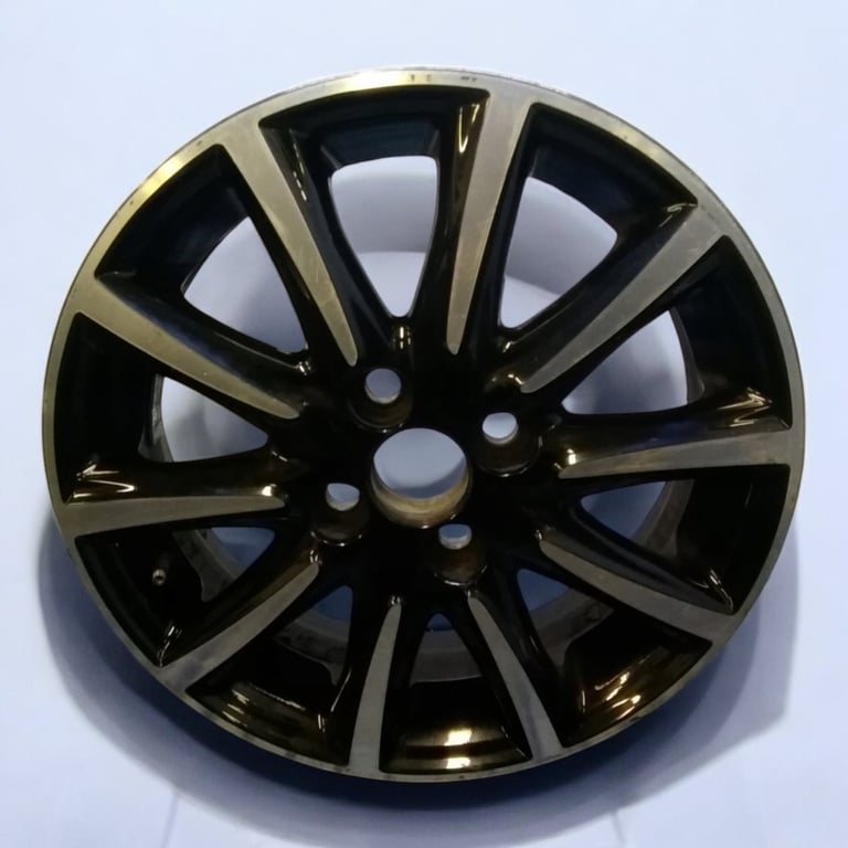 1x Alufelge 15 Zoll 4.5" 4x100 35ET Glanz Schwarz PW457-0H003 Toyota Aygo