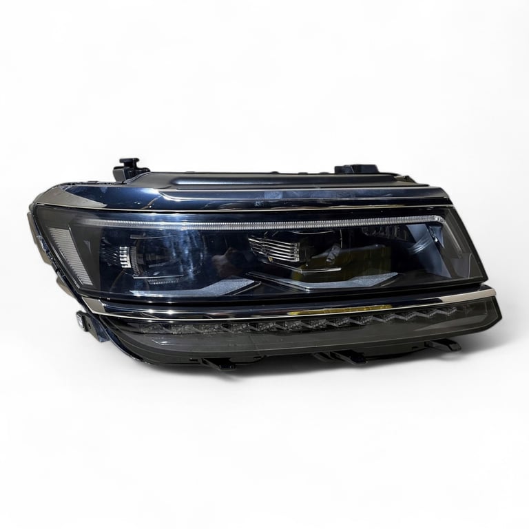Frontscheinwerfer VW Tiguan 5NC941082A LED Rechts Scheinwerfer Headlight SCH7560480131kd