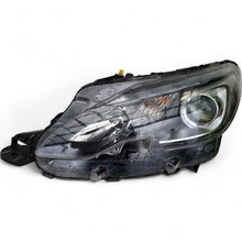 Laden Sie das Bild in den Galerie-Viewer, Frontscheinwerfer Peugeot 2008 I 9825313980 Links Scheinwerfer Headlight