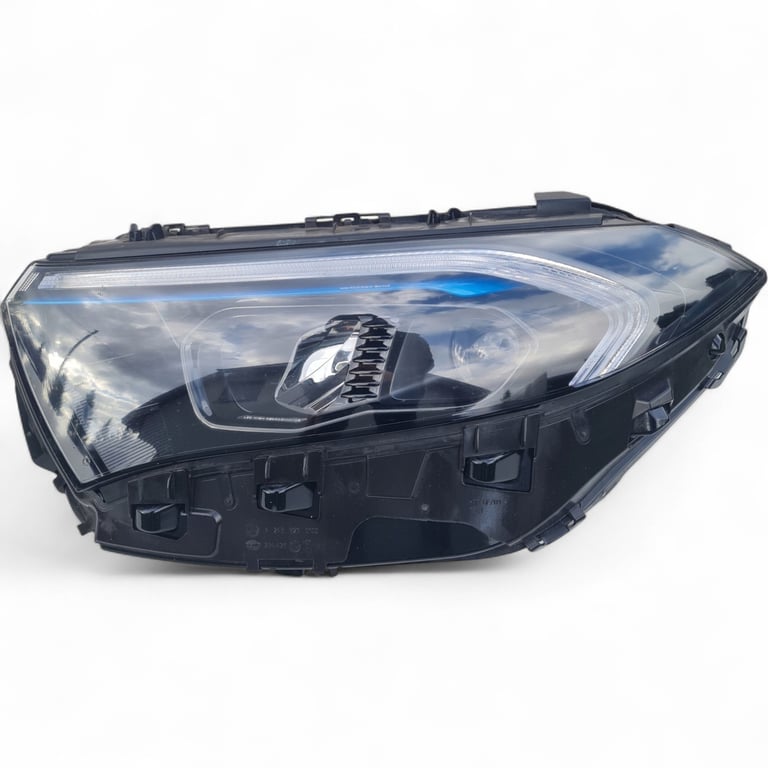 Frontscheinwerfer Mercedes-Benz Eqa Eqb A2439062701 LED Rechts oder Links SCH4814204539ma