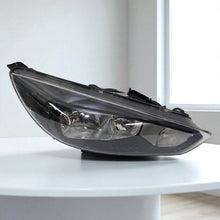 Laden Sie das Bild in den Galerie-Viewer, Frontscheinwerfer Ford Focus III F1EB13W029PC Rechts Scheinwerfer Headlight SCH1324686947zc