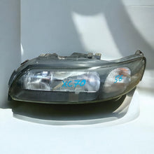 Load image into Gallery viewer, Frontscheinwerfer Volvo V70 89006878 Links Scheinwerfer Headlight SCH1791004977ep