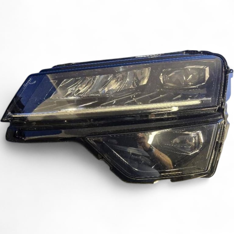 Frontscheinwerfer Skoda Karoq 57B941015F LED Ein Stück (Rechts oder Links) SCH4741387863yk