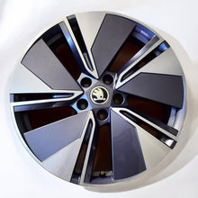 Laden Sie das Bild in den Galerie-Viewer, 1x Alufelge 19 Zoll 8.0&quot; 5x112 45ET Glanz Grau 5LA601025A Mg Enyaq Rim Wheel