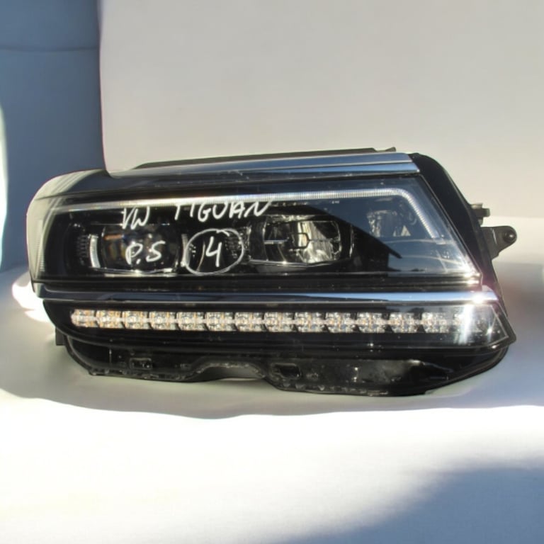 Frontscheinwerfer VW Tiguan Allspace 5NN941082C LED Rechts Headlight