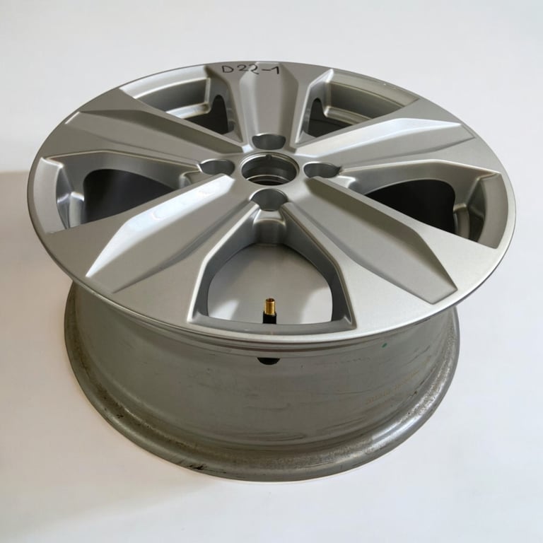 1x Alufelge 16 Zoll 6.5" 4x100 45ET Glanz 403009186 Renault Sandero Stepway