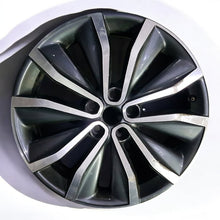 Laden Sie das Bild in den Galerie-Viewer, 1x Alufelge 19 Zoll 7.0&quot; 5x114.3 40ET 403005400R Renault Megane 1 Koleos Kadjar