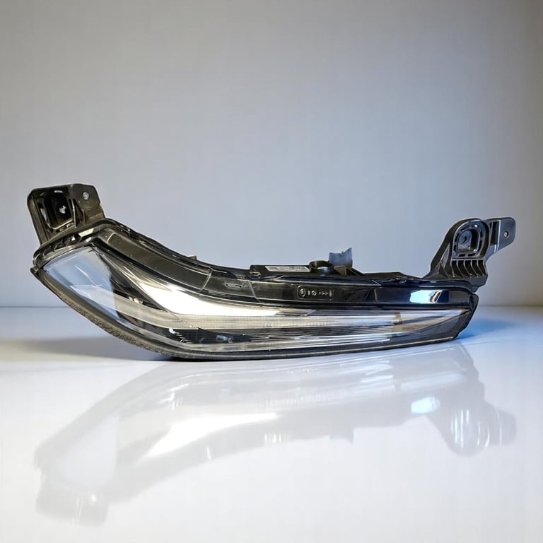 Frontscheinwerfer Volvo 8893628734 8888454522 LED Links Scheinwerfer Headlight SCH3309475281cp