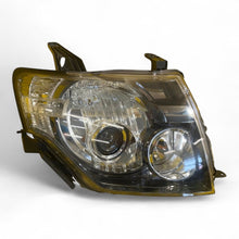 Load image into Gallery viewer, Frontscheinwerfer Mitsubishi Pajero 100-87873 Xenon Rechts Headlight SCH8889304895qc