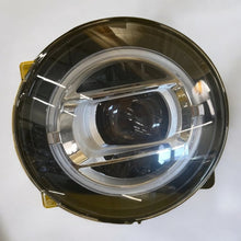 Load image into Gallery viewer, Frontscheinwerfer Mercedes-Benz W463 A4639068702 Xenon Links Headlight