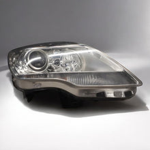 Load image into Gallery viewer, Frontscheinwerfer Mercedes-Benz W251 A2518203661 LED Rechts Headlight