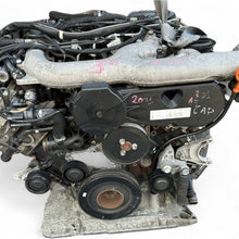 Load image into Gallery viewer, Motor Audi A4 B8 CAP 3.0 TDI 240PS 176kW 155TKm Diesel Engine Komplett