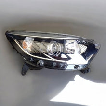 Laden Sie das Bild in den Galerie-Viewer, Frontscheinwerfer Renault Captur 260102734 LED Rechts Scheinwerfer Headlight