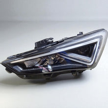 Laden Sie das Bild in den Galerie-Viewer, Frontscheinwerfer Seat Leon 5FB941007F Links Scheinwerfer Headlight