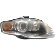 Laden Sie das Bild in den Galerie-Viewer, Frontscheinwerfer Audi A4 B7 Ein Stück (Rechts oder Links) Headlight