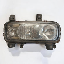 Load image into Gallery viewer, Frontscheinwerfer Mercedes-Benz A9738202761 Rechts Scheinwerfer Headlight