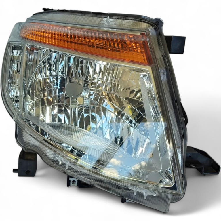 Frontscheinwerfer Ford Ranger Rechts Scheinwerfer Headlight SCH1848844600ck
