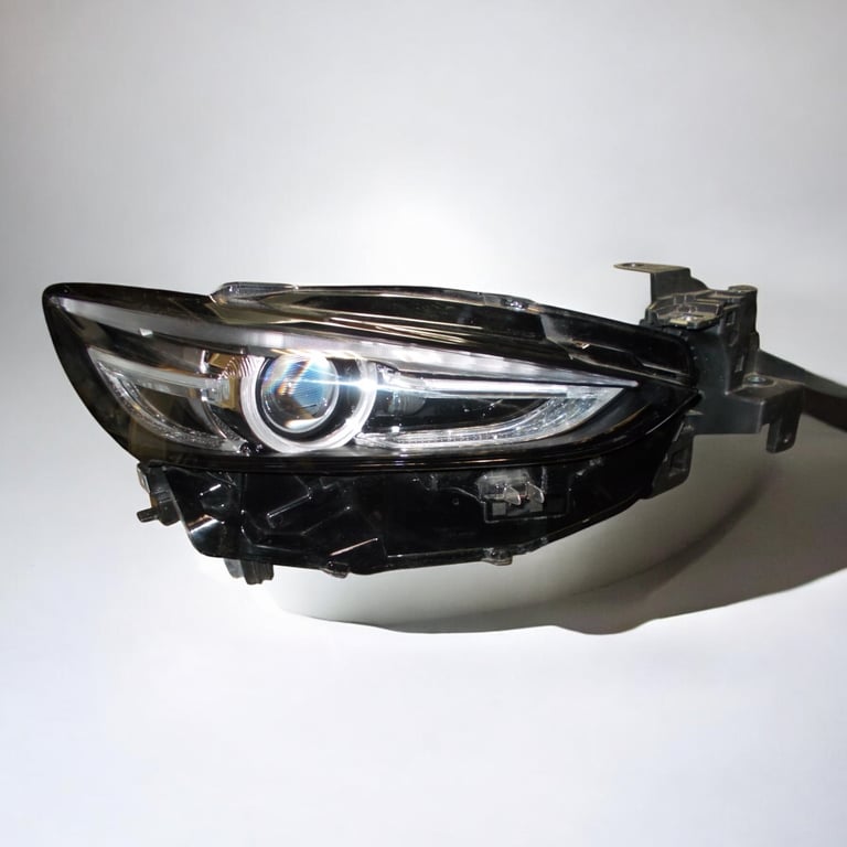 Frontscheinwerfer Mazda 6 Ein Stück (Rechts oder Links) Scheinwerfer Headlight