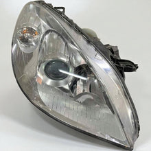 Load image into Gallery viewer, Frontscheinwerfer Mercedes-Benz A1698207861 Rechts Scheinwerfer Headlight SCH4932503702od