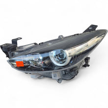 Load image into Gallery viewer, Frontscheinwerfer Mazda III BACS-51040 Ein Stück (Rechts oder Links) Headlight