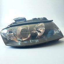 Load image into Gallery viewer, Frontscheinwerfer Audi A3 8P0941004D Xenon Ein Stück (Rechts oder Links)