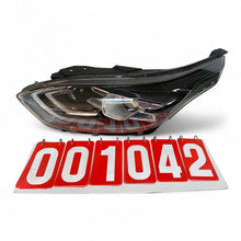 Laden Sie das Bild in den Galerie-Viewer, Frontscheinwerfer Kia Ceed 92101J7100 LED Ein Stück (Rechts oder Links)