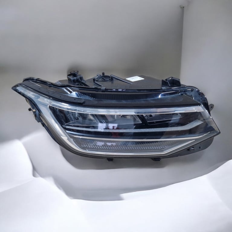 Frontscheinwerfer VW Tiguan 5NB941036C LED Rechts Scheinwerfer Headlight